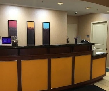 عکس کلینیک دکتر علیرضا زارعی